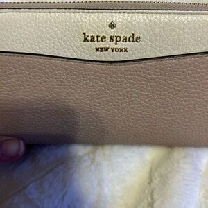 kate spade Beige and Cream Women's wallet